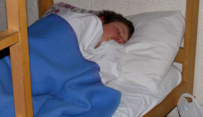 Bilden visar en sovande junior.